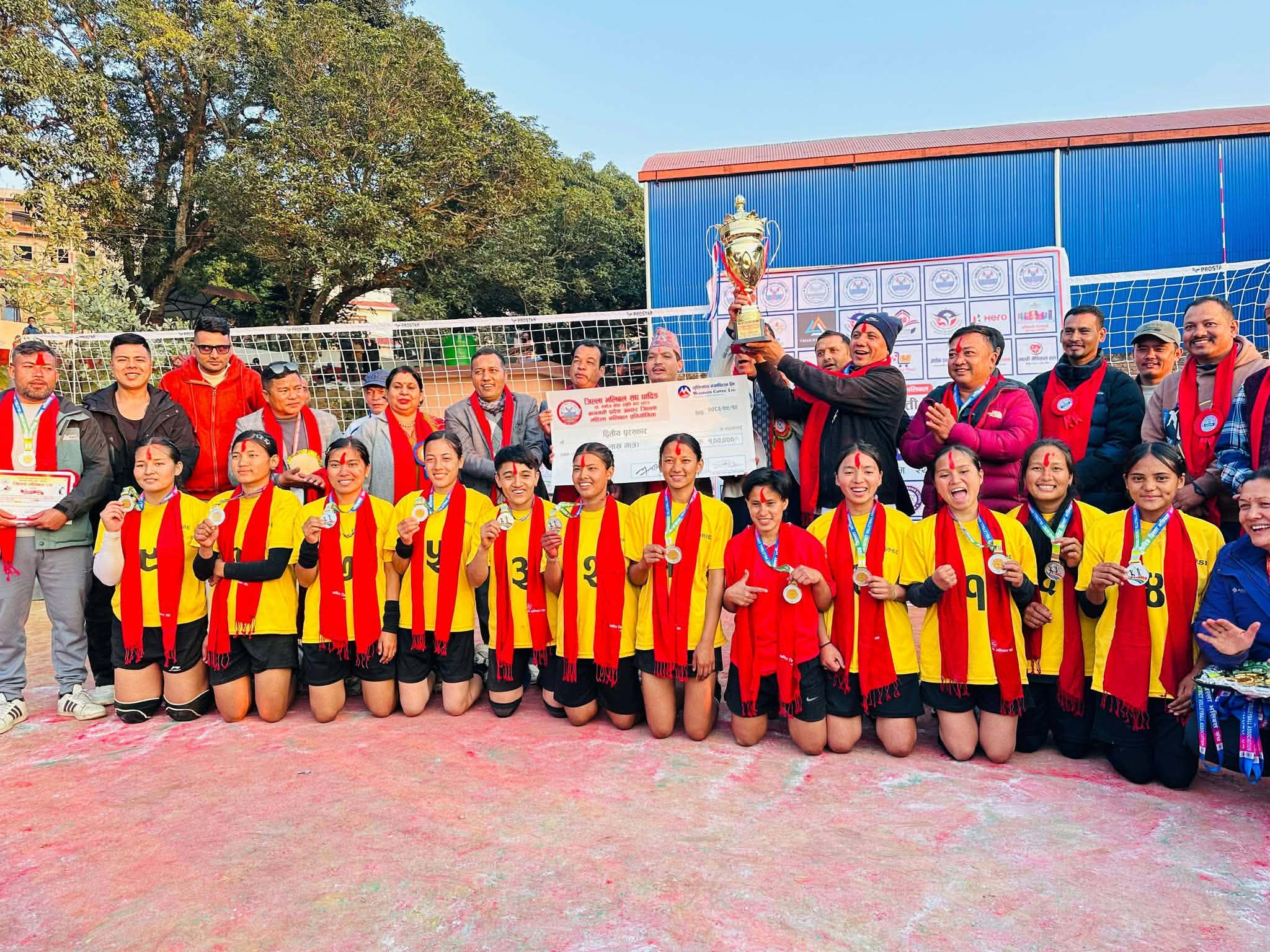 बागमती प्रदेश स्तरीय अन्तरजिल्ला मनोज स्मृति कप महिला भलिबल प्रतियोगिताको उपाधि धादिङलाई