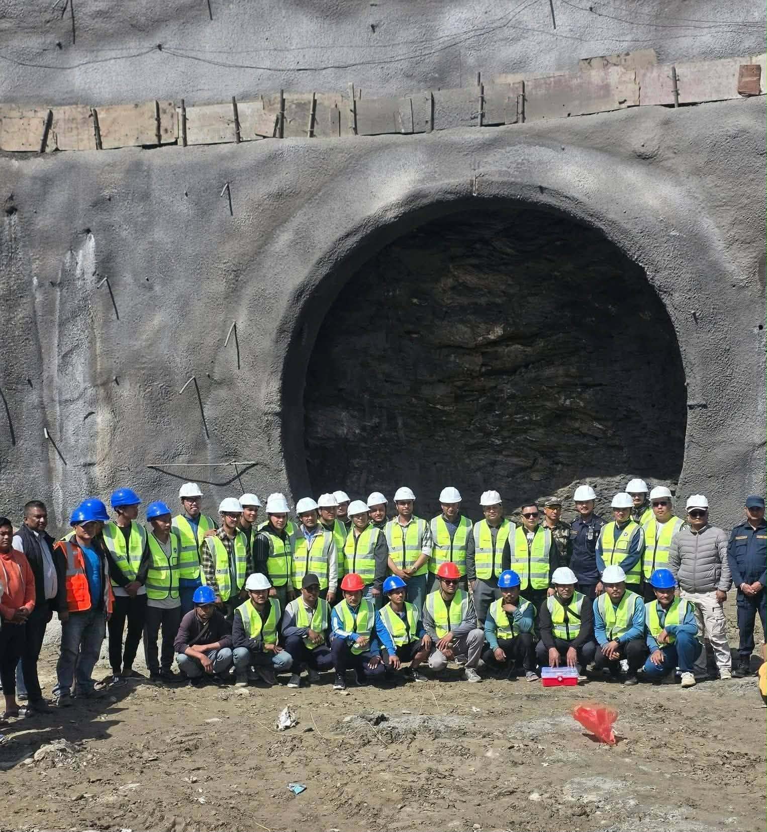 `सिन्धुको पानी सिन्धुबासीको´  लगानी भन्ने नारासहित भोटेकोसी५ जलविद्युत आयोजना सुरु,स्थानीयले दश प्रतिशत शेयर पाउने