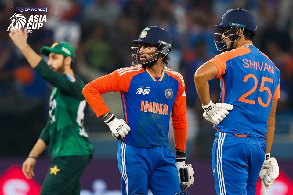 पाकिस्तानलाई हराउँदै भारतले जित्यो एसिया कपको उपाधि