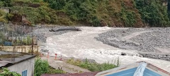 बेमौसमी झरिले क्षति