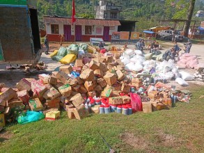 ठूलो परिमाणको चिनियाँ किराना सामानसहित एक सवारीसाधन शशस्त्र प्रहरीकाे  नियन्त्रणमा