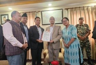 सिन्धुपाल्चोकमा इलाका प्रशासन कार्यालय विस्तारको माग गृहमन्त्री र भौतिक पूर्वाधार मन्त्री दुवैको प्रतिबद्धता