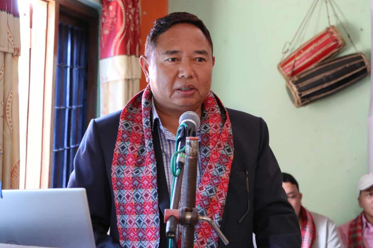 शिक्षकहरु पेशा प्रति इमानदार हुन जरुरी छ : नगर प्रमुख तामाङ