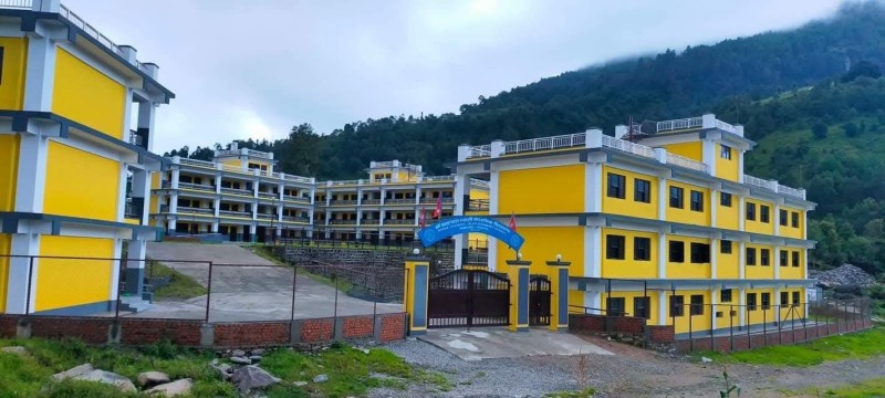 खाजा खर्च बचाएर रसुवा बाढीपीडितलाई थाङपाल भ्यालीका विद्यार्थीको ५४ हजार ५५५ रुपैयाँ सहयोग