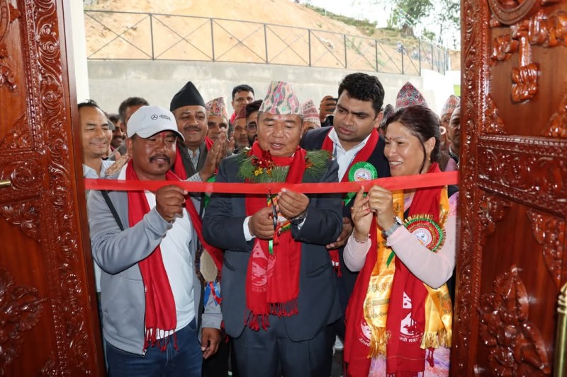 मेलम्ची-१२ को नयाँ प्रशासकीय भवनको उद्घाटन